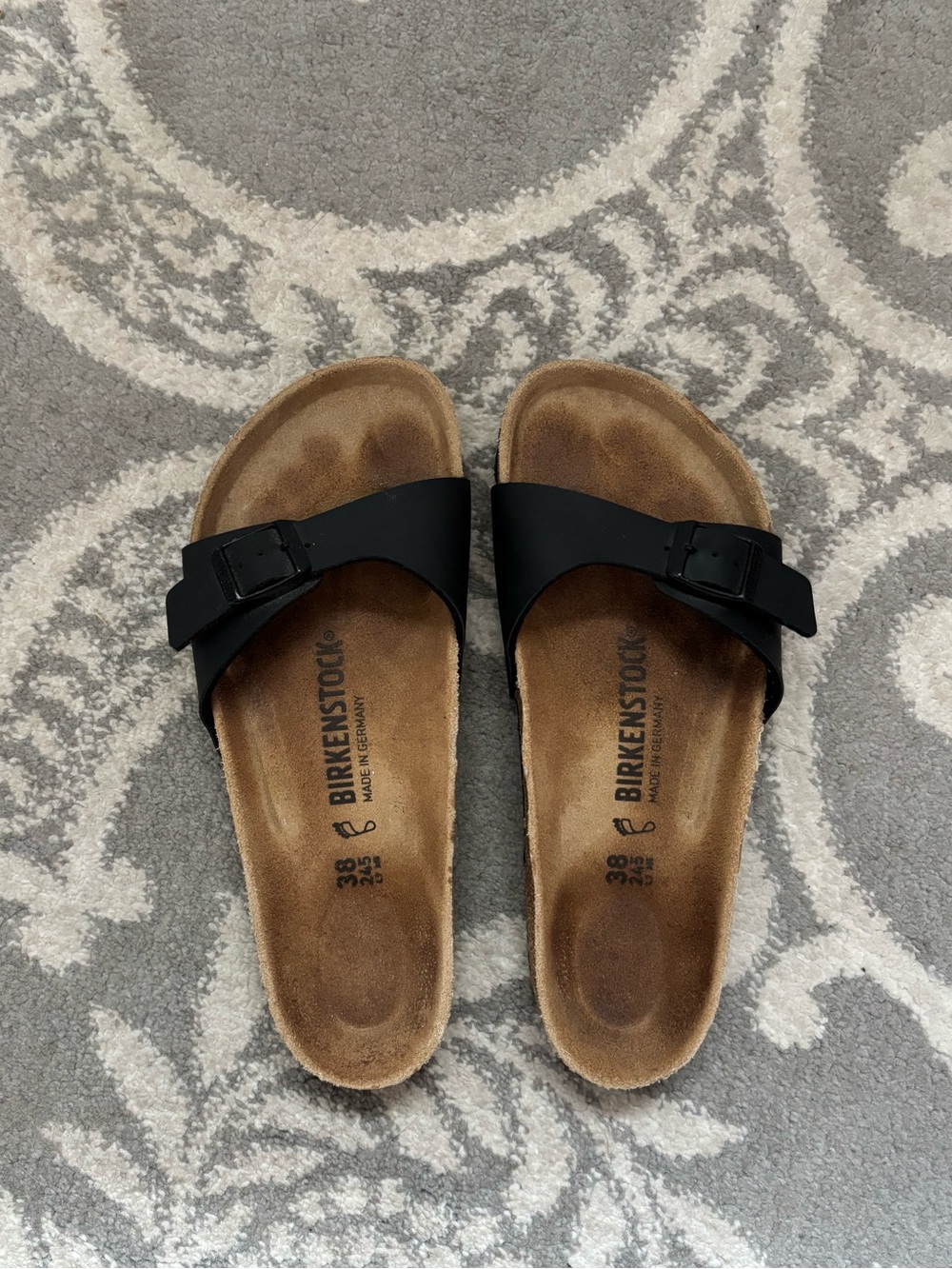 Birkenstock Women’s Black Single-Strap Slide Sandals